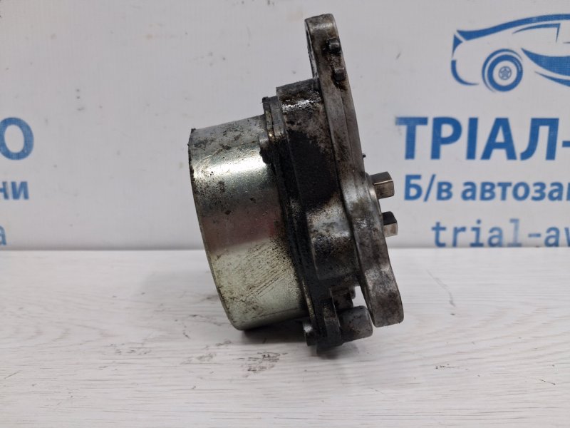 Запчасть насос вакуумный Nissan Qashqai 2013-2022 J11 1.6 diesel R9M 1465000Q1N Б/У Насос вакуумный Nissan Qashqai 2013-2022 J11 1.6 diesel R9M 1465000Q1N Б/У