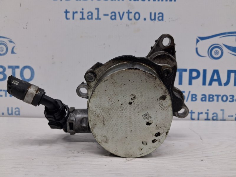 Насос вакуумный Qashqai 2013-2022 J11 1.6 diesel R9M Насос вакуумный Qashqai 2013-2022 J11 1.6 diesel R9M