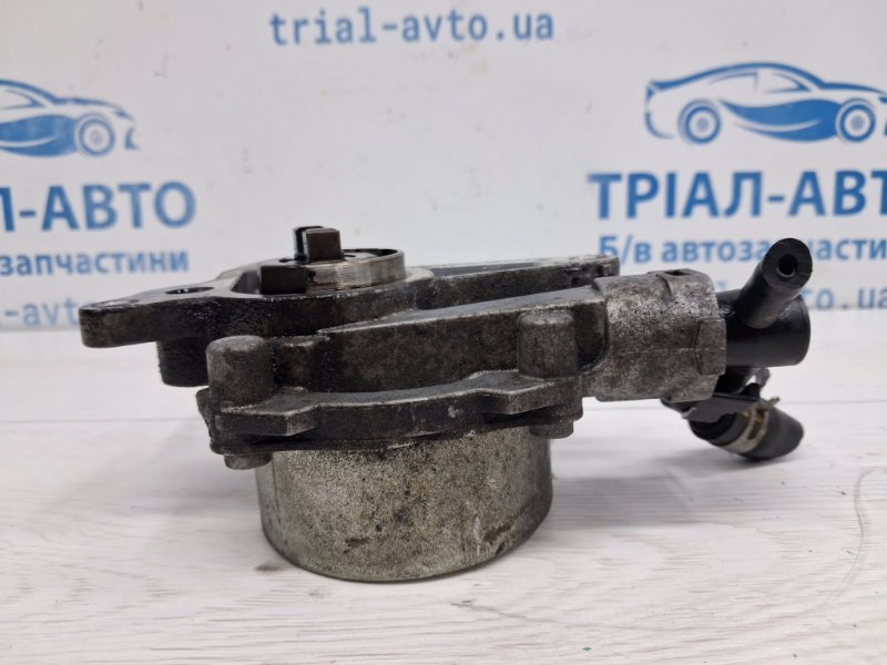Насос вакуумный Qashqai 2013-2022 J11 1.6 diesel R9M Насос вакуумный Qashqai 2013-2022 J11 1.6 diesel R9M