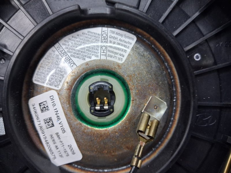 Подушка безопасности в руль I30 2007-2012 FD 1.6 diesel D4FB Подушка безопасности в руль I30 2007-2012 FD 1.6 diesel D4FB