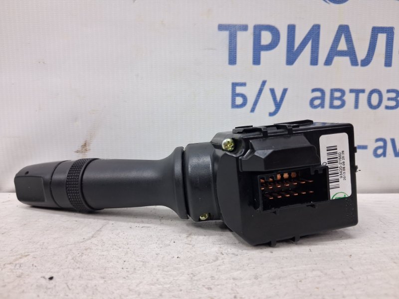 Переключатель подрулевой правый(дворники) Hyundai IX35 LM 1.7 diesel D4FD Переключатель подрулевой правый(дворники) Hyundai IX35 LM 1.7 diesel D4FD