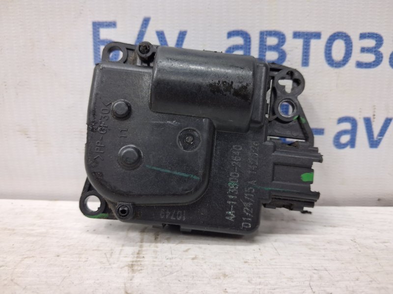 Запчасть сервопривод Dodge Journey 2007-2020 1 2.4 бензин ED3 AA1138002640 Б/У Сервопривод Dodge Journey 2007-2020 1 2.4 бензин ED3 AA1138002640 Б/У
