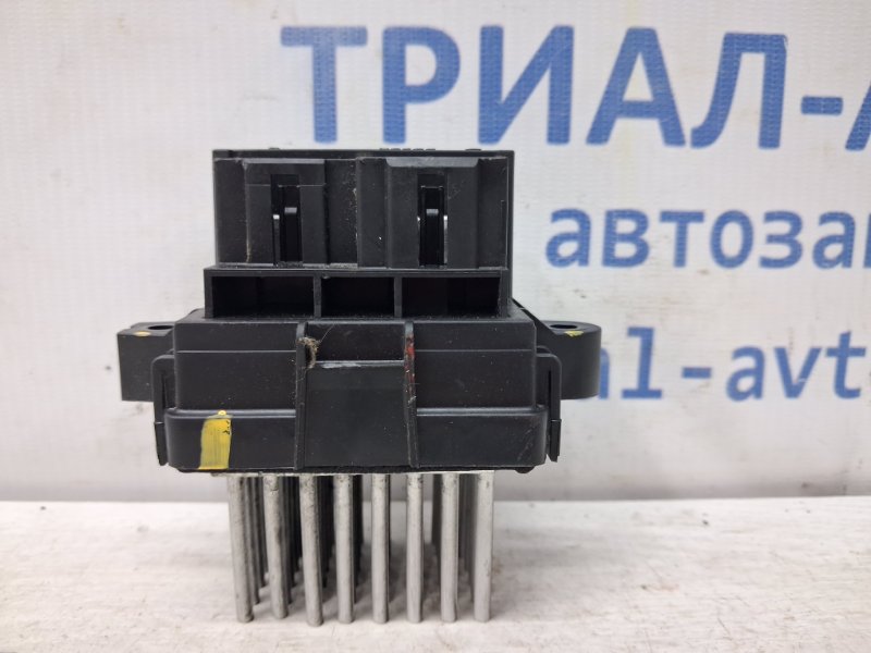 Запчасть резистор печки Ford Fusion USA 2013-2020 2 1.5 бензин ENUN0 DG9H19E624AA Б/У Резистор печки Ford Fusion USA 2013-2020 2 1.5 бензин ENUN0 DG9H19E624AA Б/У