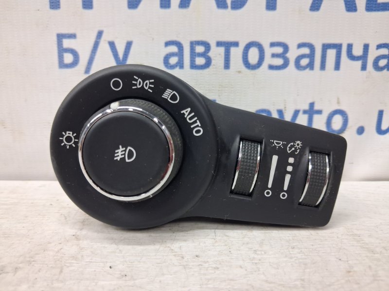 Запчасть корректор фар Jeep Cherokee 2013-2019 KL 2.4 бензин ED6 68154356AC Б/У Корректор фар Jeep Cherokee 2013-2019 KL 2.4 бензин ED6 68154356AC Б/У