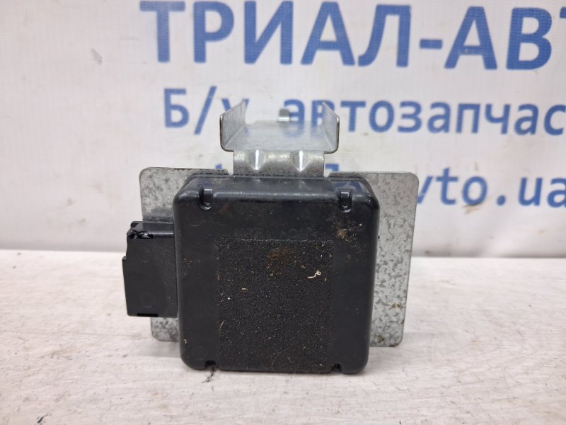 Запчасть блок управления Dodge Journey 2007-2020 1 2.4 бензин ED3 CJ5T19H464CB Б/У Блок управления Dodge Journey 2007-2020 1 2.4 бензин ED3 CJ5T19H464CB Б/У