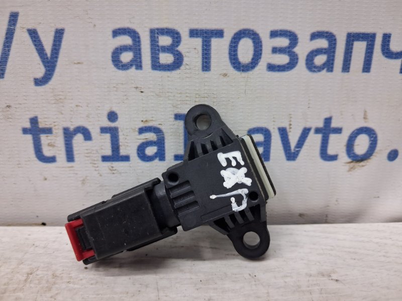 Запчасть датчик удара (airbag) Ford Explorer 2011-2019 5 3.5 бензин ENKX0 DG1314C676AA Б/У Датчик удара (AIRBAG) Ford Explorer 2011-2019 5 3.5 бензин ENKX0 DG1314C676AA Б/У