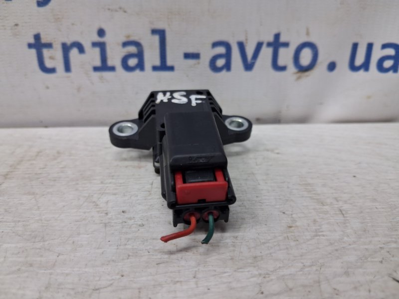 Датчик удара (AIRBAG) Santa fe 2012-2019 DM 2.4 бензин G4KJ Датчик удара (AIRBAG) Santa fe 2012-2019 DM 2.4 бензин G4KJ