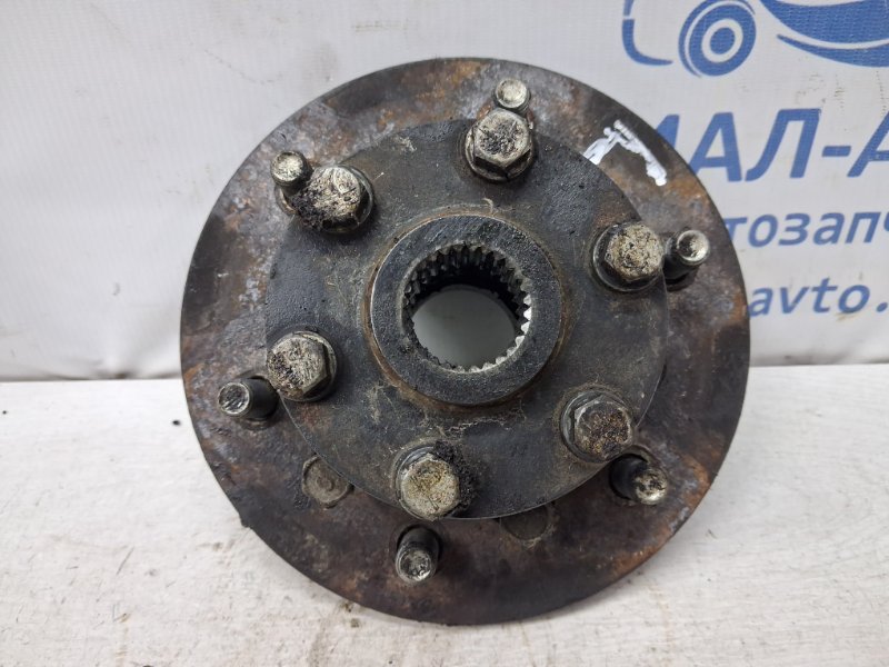 Запчасть ступица передняя Mitsubishi Pajero Sport 1996-2008 K9 2.5 Diesel 4D56 MB891088 Б/У Ступица передняя Mitsubishi Pajero Sport 1996-2008 K9 2.5 Diesel 4D56 MB891088 Б/У