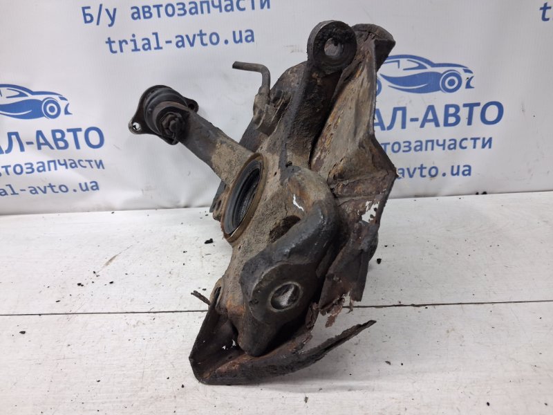 Кулак поворотный левый без ступицы Pajero Sport 1996-2008 K9 2.5 Diesel 4D56 Кулак поворотный левый без ступицы Pajero Sport 1996-2008 K9 2.5 Diesel 4D56
