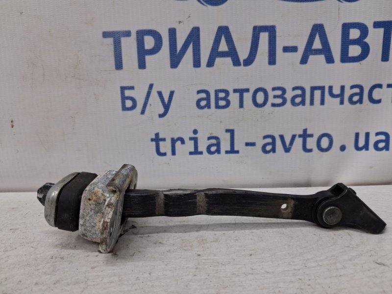 Ограничитель двери передний левый Acura MDX 2006-2013 YD2 3.7 бензин J37A1 72380STXA02 Б/У