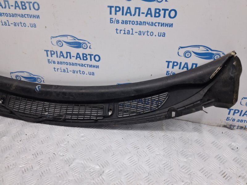 Дефлектор дворников Fabia 2007-2014 5J 1.4 diesel