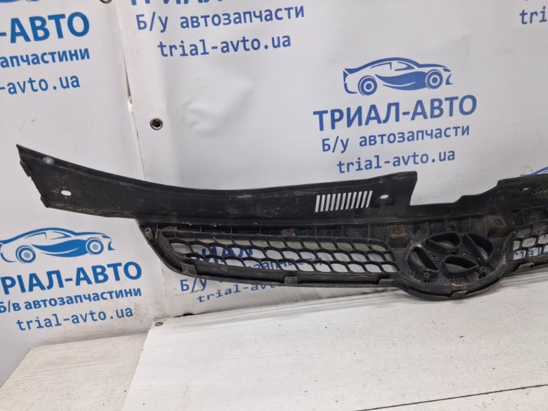 Решетка радиатора I30 2007-2012 FD 1.6 diesel D4FB Решетка радиатора I30 2007-2012 FD 1.6 diesel D4FB