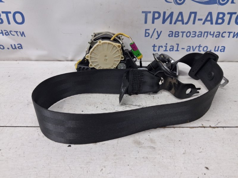 Запчасть ремень безопасности передний правый Skoda Fabia 2007-2014 5J 1.4 diesel 5J0857702B RAA Б/У Ремень безопасности передний правый Skoda Fabia 2007-2014 5J 1.4 diesel 5J0857702B RAA Б/У