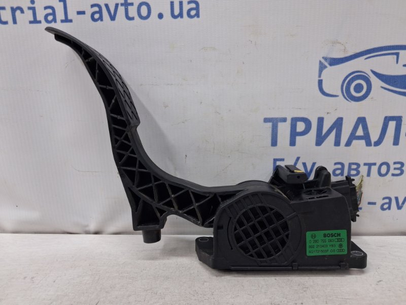 Педаль газа Skoda Fabia 2007-2014 5J 1.4 diesel 6Q1721503F Б/У