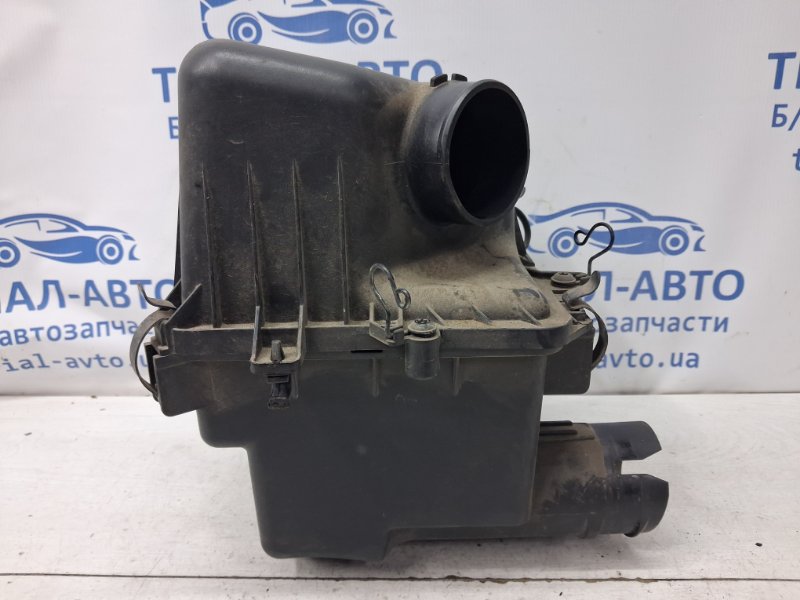 Запчасть корпус воздушного фильтра Hyundai I30 2007-2012 FD 1.6 бензин G4FC 281102H000 Б/У Корпус воздушного фильтра Hyundai I30 2007-2012 FD 1.6 бензин G4FC 281102H000 Б/У