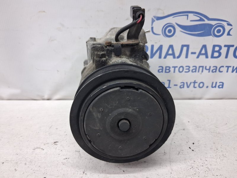 Компрессор кондиционера Fabia 2007-2014 5J 1.4 diesel Компрессор кондиционера Fabia 2007-2014 5J 1.4 diesel