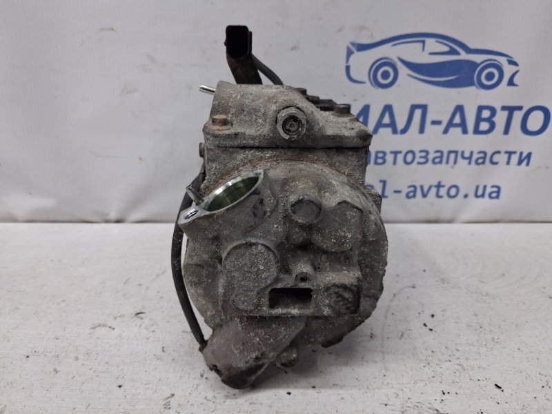 Компрессор кондиционера Fabia 2007-2014 5J 1.4 diesel Компрессор кондиционера Fabia 2007-2014 5J 1.4 diesel