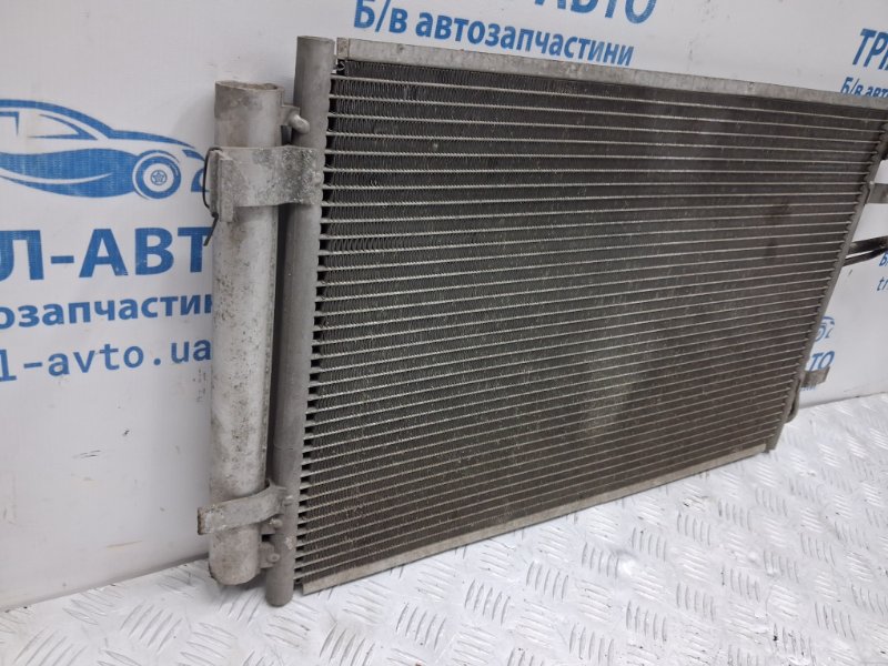 Радиатор кондиционера I30 2007-2012 FD 1.6 бензин G4FC Радиатор кондиционера I30 2007-2012 FD 1.6 бензин G4FC