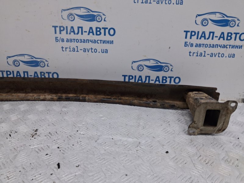 Усилитель бампера задний Fabia 2007-2014 5J 1.4 diesel Усилитель бампера задний Fabia 2007-2014 5J 1.4 diesel