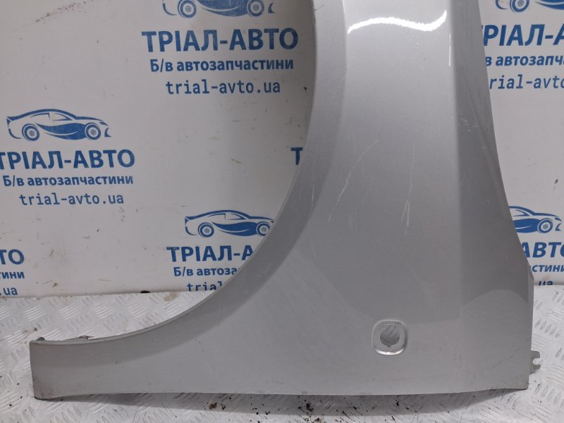 Крыло переднее левое Skoda Fabia 5J 1.4 diesel Крыло переднее левое Skoda Fabia 5J 1.4 diesel