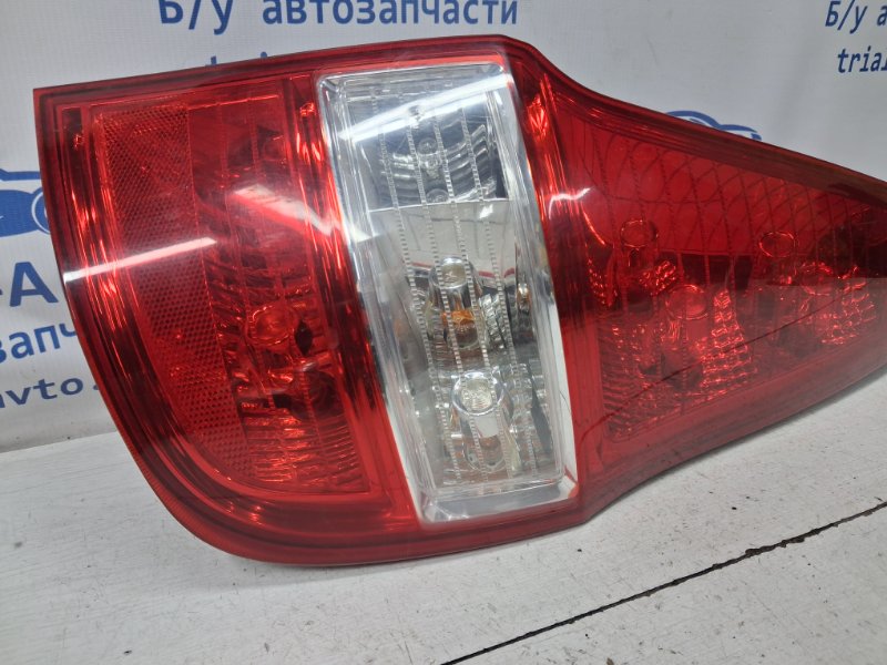 Фонарь задний внешний правый Hyundai I30 FD 1.6 бензин G4FC Фонарь задний внешний правый Hyundai I30 FD 1.6 бензин G4FC