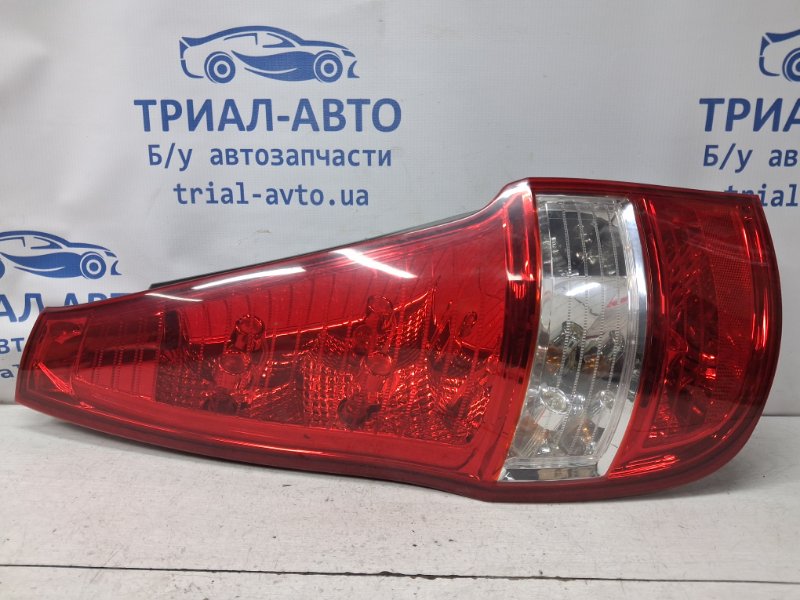 Запчасть фонарь задний внешний левый Hyundai I30 2007-2012 FD 1.6 бензин G4FC 924012L110 Б/У Фонарь задний внешний левый Hyundai I30 2007-2012 FD 1.6 бензин G4FC 924012L110 Б/У