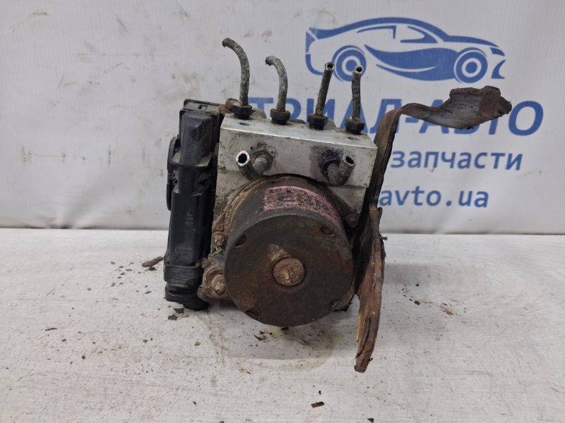 Блок abs I30 2007-2012 FD 1.6 бензин G4FC Блок abs I30 2007-2012 FD 1.6 бензин G4FC
