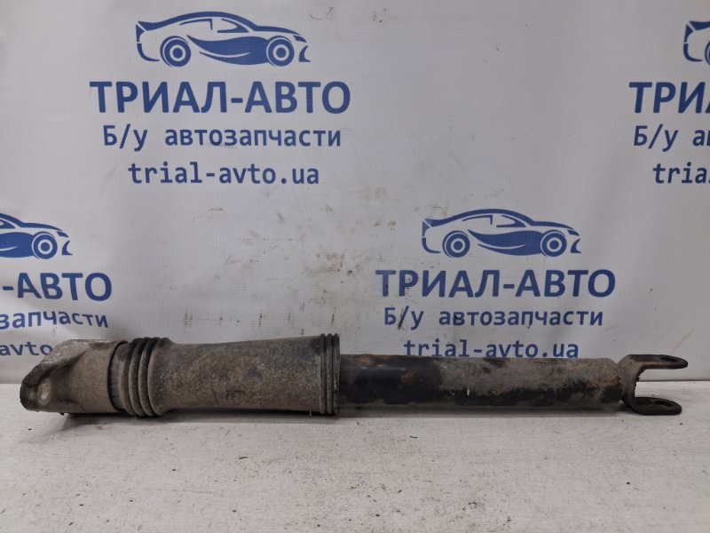 Запчасть амортизатор задний Hyundai I30 2007-2012 FD 1.6 бензин G4FC 553112L600 Б/У Амортизатор задний Hyundai I30 2007-2012 FD 1.6 бензин G4FC 553112L600 Б/У