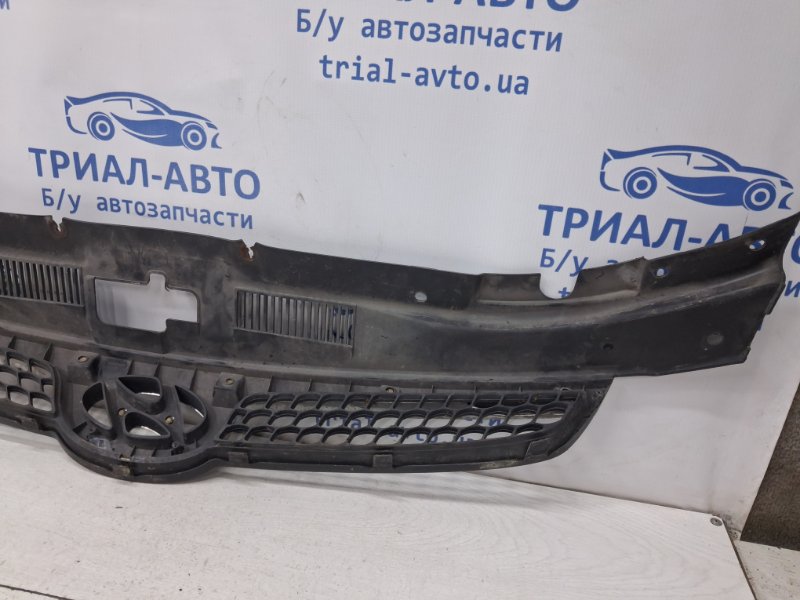 Решетка радиатора I30 2007-2012 FD 1.6 бензин G4FC Решетка радиатора I30 2007-2012 FD 1.6 бензин G4FC