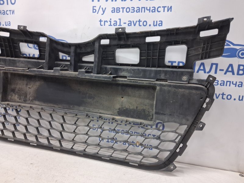 Решетка бампера центральная I30 2007-2012 FD 1.6 бензин G4FC Решетка бампера центральная I30 2007-2012 FD 1.6 бензин G4FC