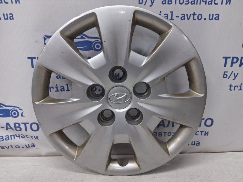 Запчасть колпак на диск Hyundai I30 2007-2012 FD 1.6 diesel D4FB 529602L000 Б/У Колпак на диск Hyundai I30 2007-2012 FD 1.6 diesel D4FB 529602L000 Б/У
