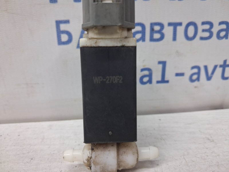 Насос омывателя стекла I30 2007-2012 FD 1.6 бензин G4FC Насос омывателя стекла I30 2007-2012 FD 1.6 бензин G4FC