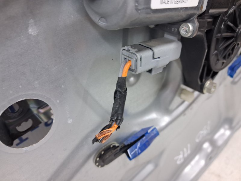 Стеклоподъемник передний правый Hyundai I30 FD 1.6 diesel D4FB Стеклоподъемник передний правый Hyundai I30 FD 1.6 diesel D4FB