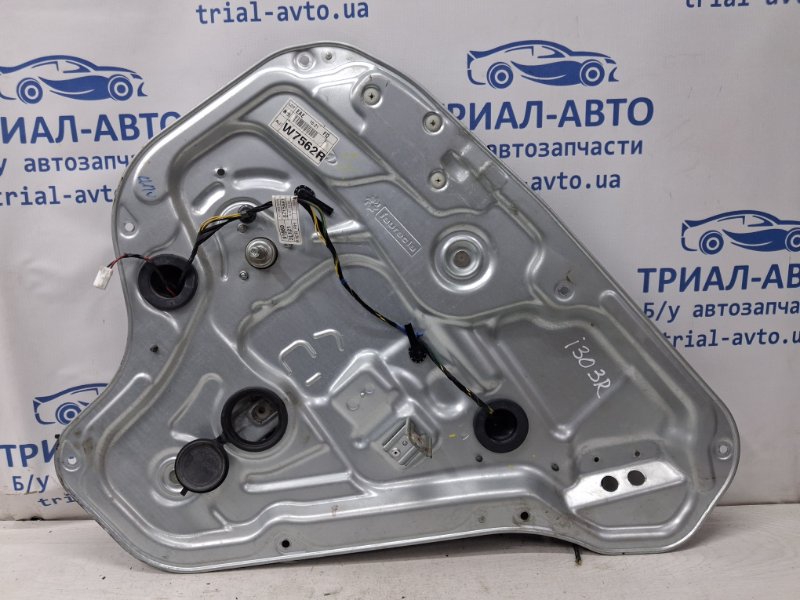 Запчасть стеклоподъемник задний правый (ручной) Hyundai I30 2007-2012 FD 1.6 бензин G4FC 834812L200 Б/У Стеклоподъемник задний правый (ручной) Hyundai I30 2007-2012 FD 1.6 бензин G4FC 834812L200 Б/У