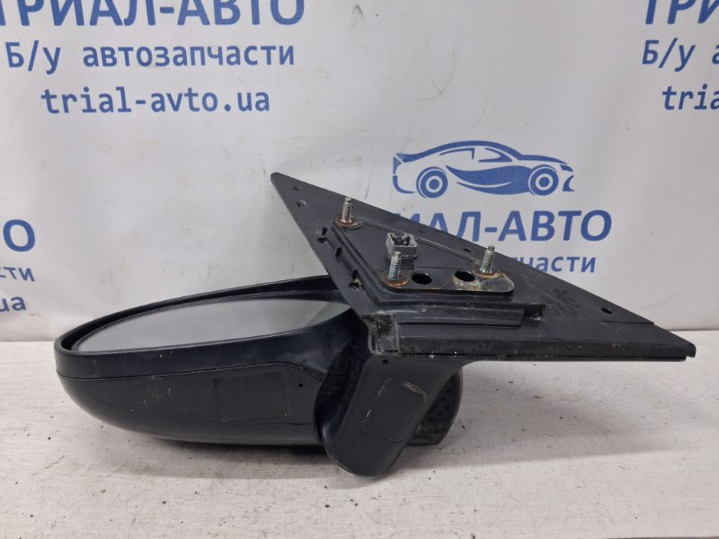 Зеркало левое I30 2007-2012 FD 1.6 бензин G4FC Зеркало левое I30 2007-2012 FD 1.6 бензин G4FC