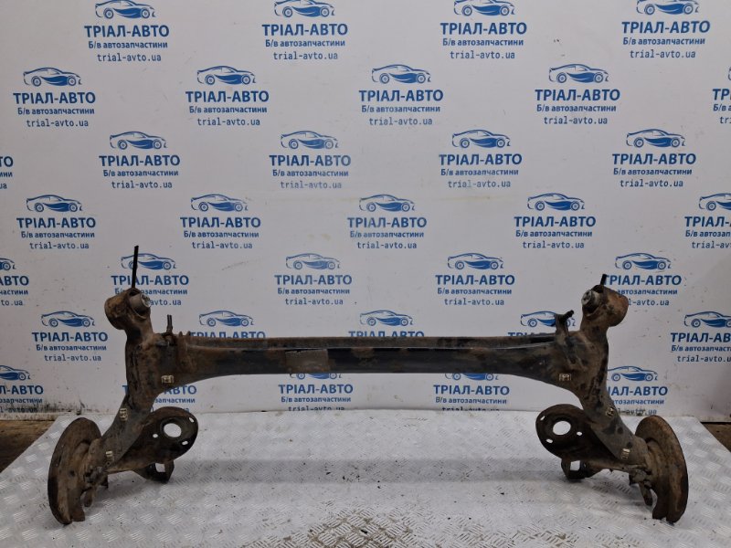 Запчасть балка задней подвески Skoda Fabia 2007-2014 5J 1.4 diesel 6Q0500051AS Б/У Балка задней подвески Skoda Fabia 2007-2014 5J 1.4 diesel 6Q0500051AS Б/У