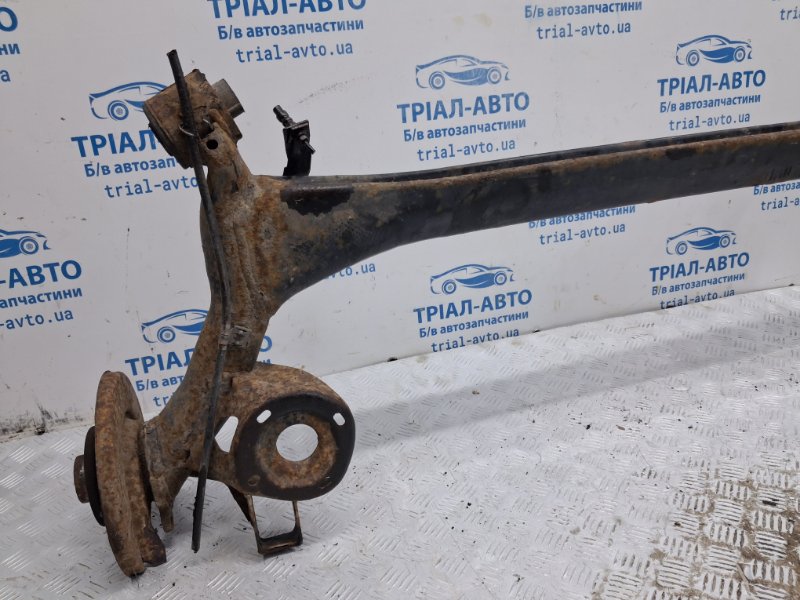 Балка задней подвески Fabia 2007-2014 5J 1.4 diesel Балка задней подвески Fabia 2007-2014 5J 1.4 diesel