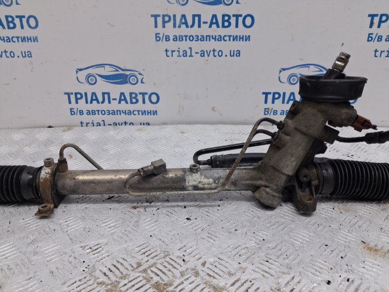 Рулевая рейка Fabia 2007-2014 5J 1.4 diesel Рулевая рейка Fabia 2007-2014 5J 1.4 diesel