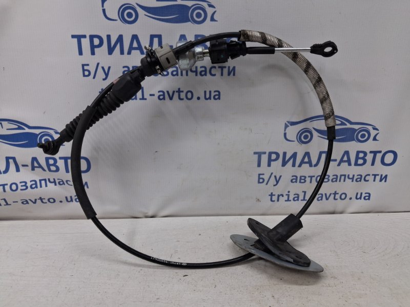 Запчасть трос коробки передач Hyundai Sonata 2010-2016 YF 2.4 бензин G4KJ Б/У Трос коробки передач Hyundai Sonata 2010-2016 YF 2.4 бензин G4KJ Б/У
