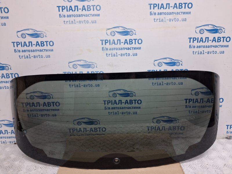 Запчасть стекло крышки багажника Nissan Juke 2010-2019 F15 1.6 turbo 903001KA0B Б/У Стекло крышки багажника Nissan Juke 2010-2019 F15 1.6 turbo 903001KA0B Б/У