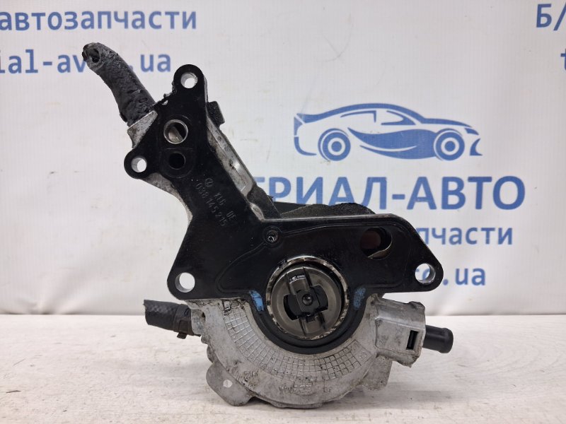 Запчасть насос вакуумный Skoda Fabia 2007-2014 5J 1.4 diesel 038145209Q Б/У Насос вакуумный Skoda Fabia 2007-2014 5J 1.4 diesel 038145209Q Б/У