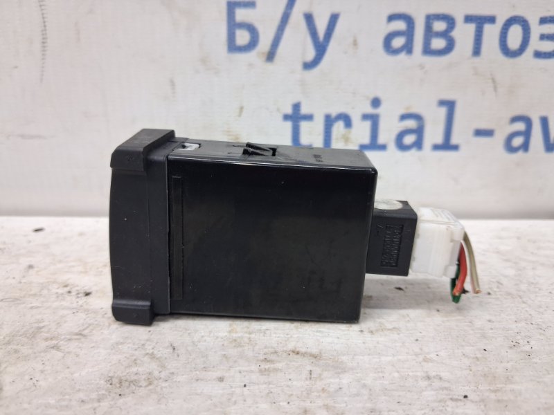 Корректор фар I30 2007-2012 FD 1.6 бензин G4FC Корректор фар I30 2007-2012 FD 1.6 бензин G4FC