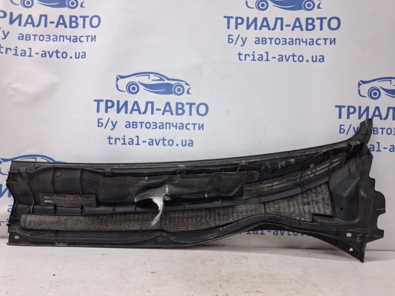 Дефлектор дворников правый Avensis 2002-2010 T25 2.0 diesel 1ADFTV Дефлектор дворников правый Avensis 2002-2010 T25 2.0 diesel 1ADFTV
