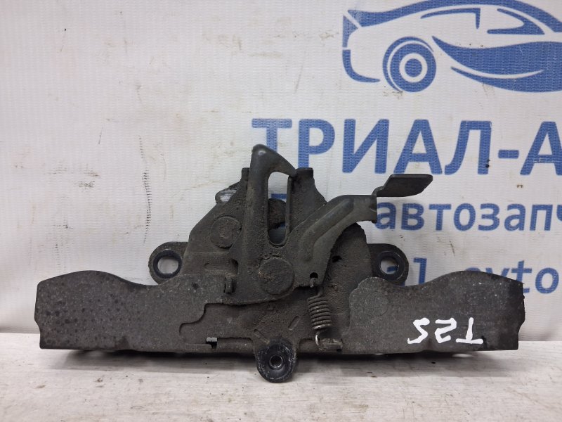 Запчасть замок капота Toyota Avensis 2002-2010 T25 2.0 diesel 1ADFTV 5351005060 Б/У Замок капота Toyota Avensis 2002-2010 T25 2.0 diesel 1ADFTV 5351005060 Б/У