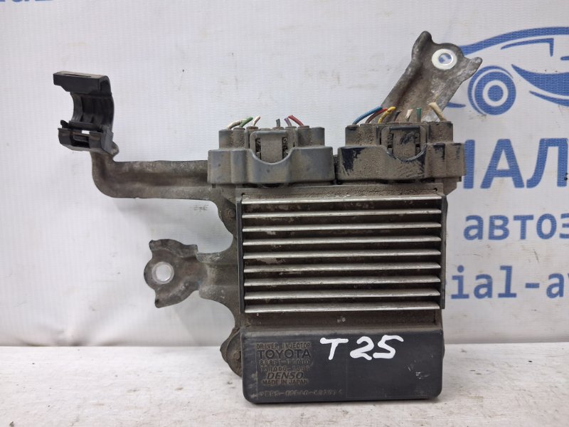 Запчасть блок управления форсунками Toyota Avensis 2002-2010 T25 2.0 diesel 1ADFTV 8987171010 Б/У Блок управления форсунками Toyota Avensis 2002-2010 T25 2.0 diesel 1ADFTV 8987171010 Б/У