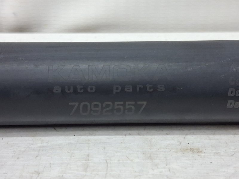 Амортизатор крышки багажника правый Avensis 2002-2010 T25 2.0 diesel 1ADFTV Амортизатор крышки багажника правый Avensis 2002-2010 T25 2.0 diesel 1ADFTV