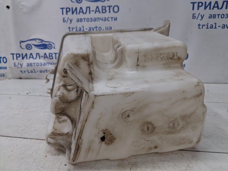 Бачок омывателя Avensis 2002-2010 T25 2.0 diesel 1ADFTV Бачок омывателя Avensis 2002-2010 T25 2.0 diesel 1ADFTV