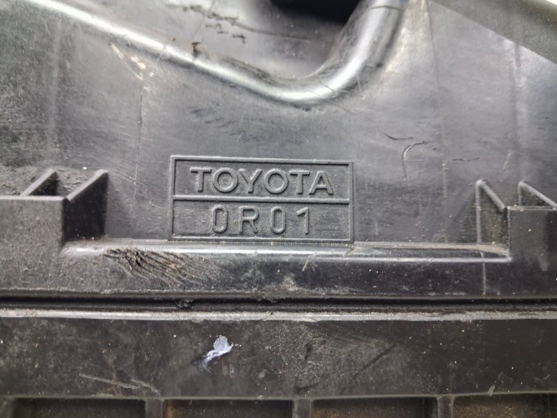 Корпус воздушного фильтра Avensis 2002-2010 T25 2.0 diesel 1ADFTV Корпус воздушного фильтра Avensis 2002-2010 T25 2.0 diesel 1ADFTV