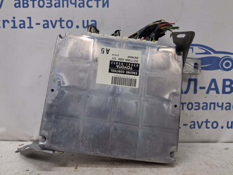 Запчасть блок управления двигателем Toyota Avensis 2002-2010 T25 2.0 diesel 1ADFTV 8966105A52 Б/У Блок управления двигателем Toyota Avensis 2002-2010 T25 2.0 diesel 1ADFTV 8966105A52 Б/У