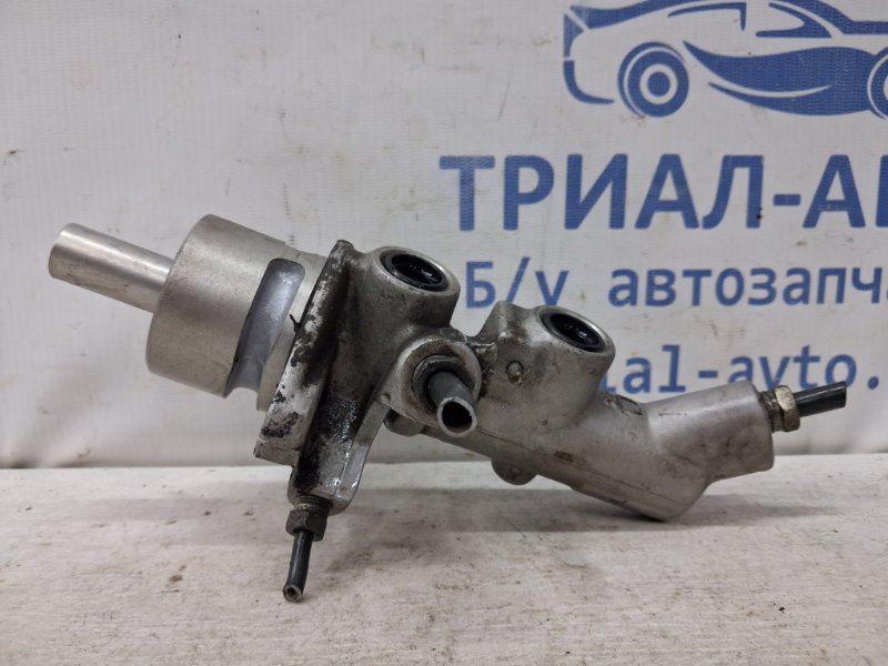 Тормозной цилиндр главный Toyota Avensis 2002-2010 T25 2.0 diesel 1ADFTV 4720105120 Б/У